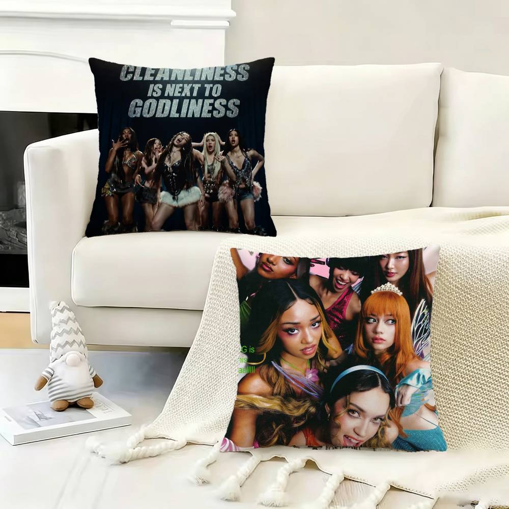 K-Katseye Group Pillow Case fo - огляд і ціна Home Textiles Group